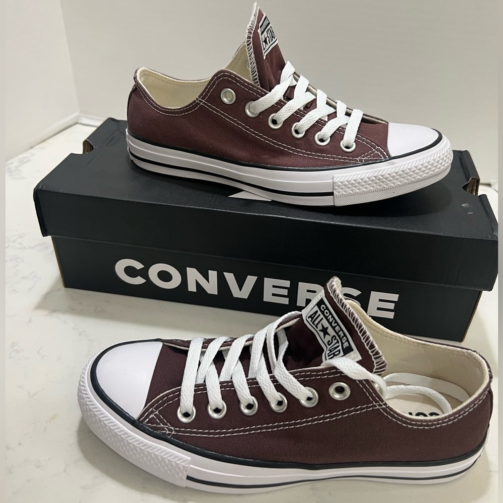 Converse Unisex Low Top Sneakers - Purple and White - Picture 1 of 11